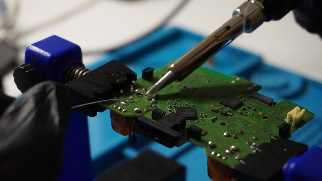 PS5 Stickdrift Reparatur – Selber machen oder Profi? | Power Controller